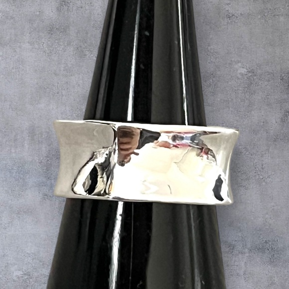 Solid Sterling silver Thumb ring, adjustable size, stamped .925 - Picture 2 of 7